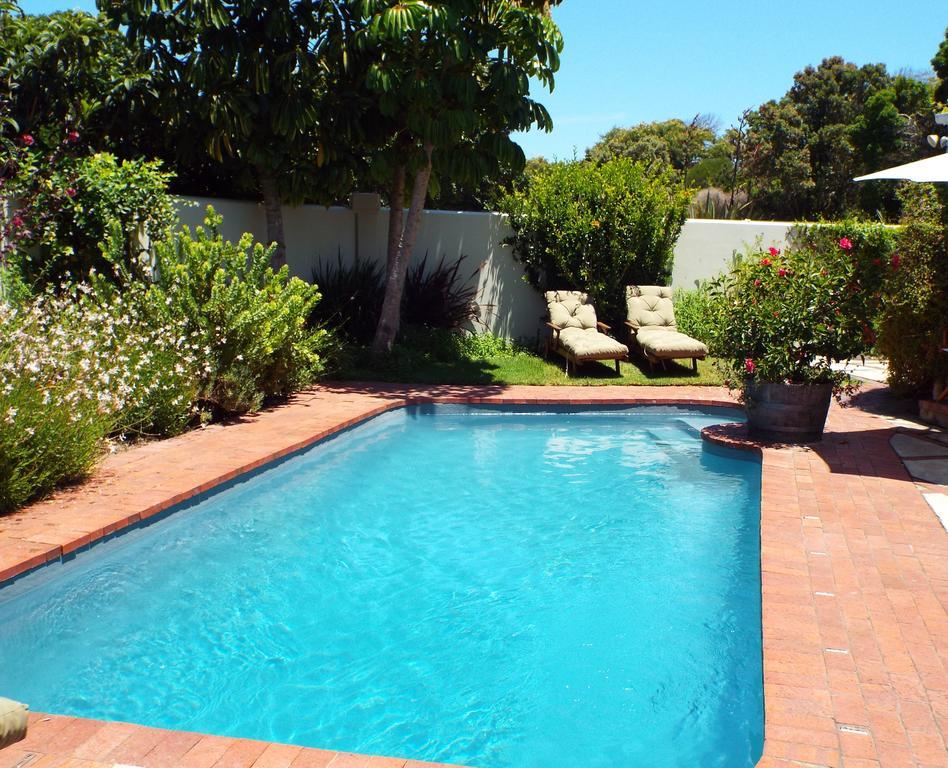 Cornerway House Hotel Plettenberg Bay Exterior photo